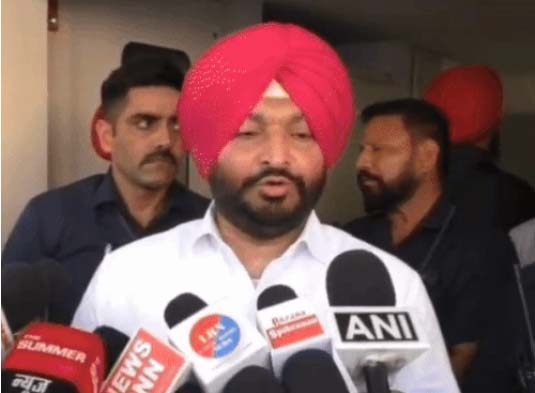 पूर्व केंद्रीय मंत्री रवनीत सिंह बिट्टू।